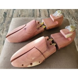 SCL cedar wood full shoe trees