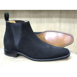 Loake *Mason black suede...